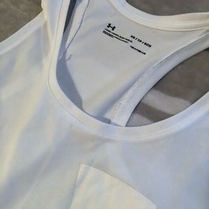 Under Armour tank